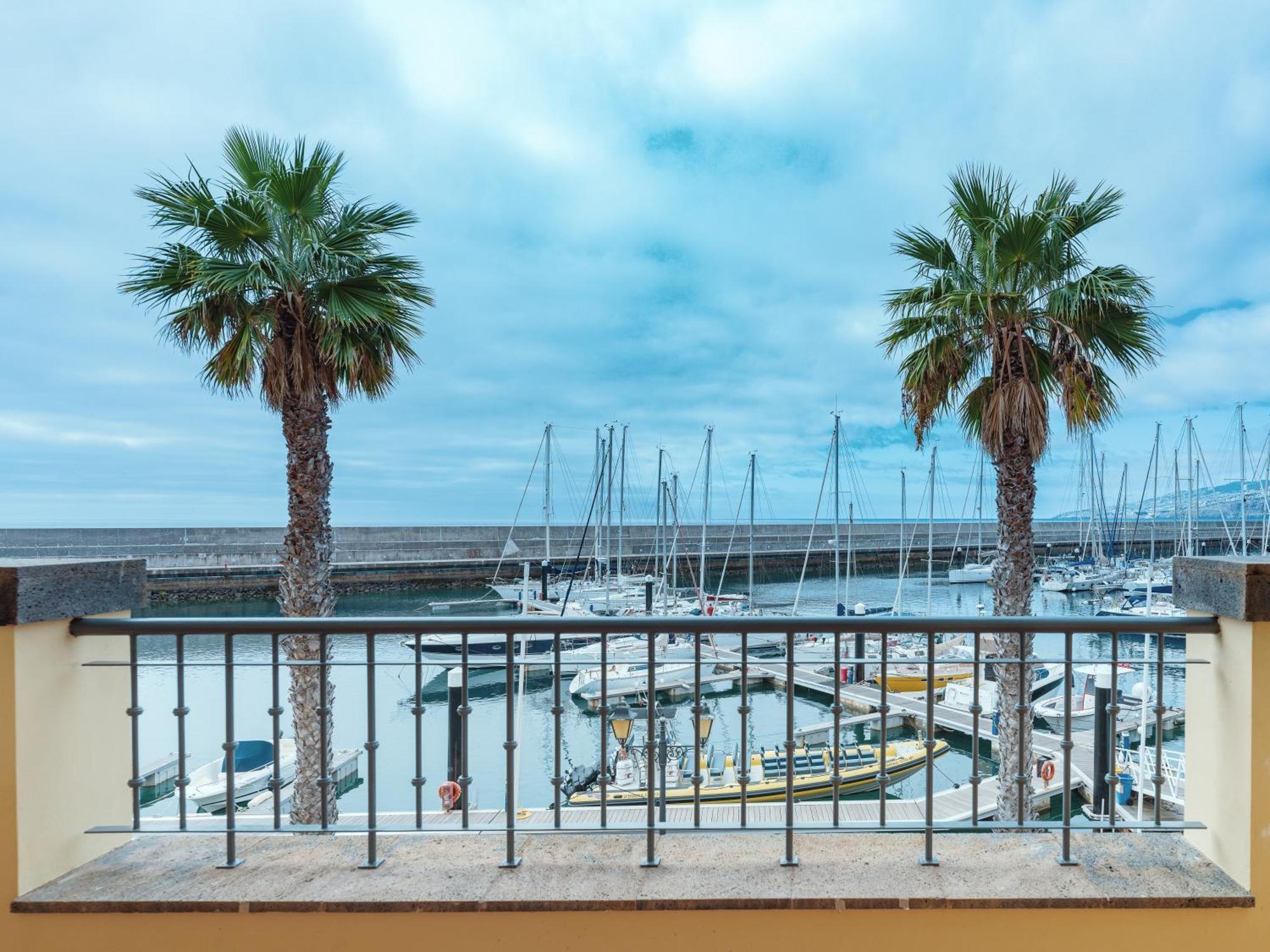 Dreams Madeira Resort Spa & Marina Canical  Exterior photo