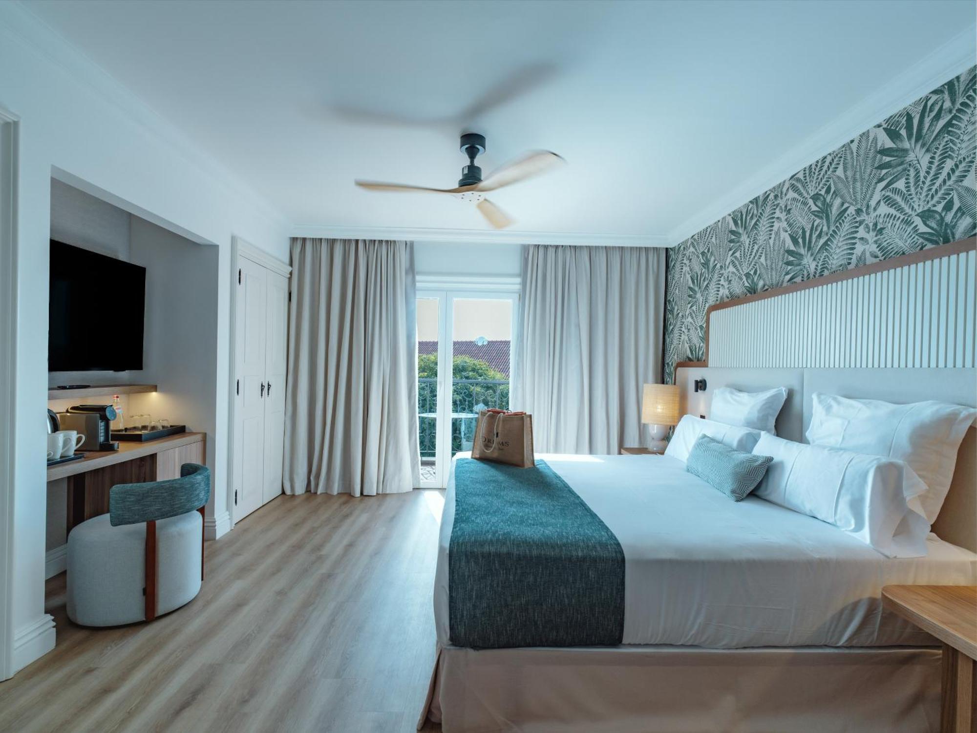 Dreams Madeira Resort Spa & Marina Canical  Exterior photo